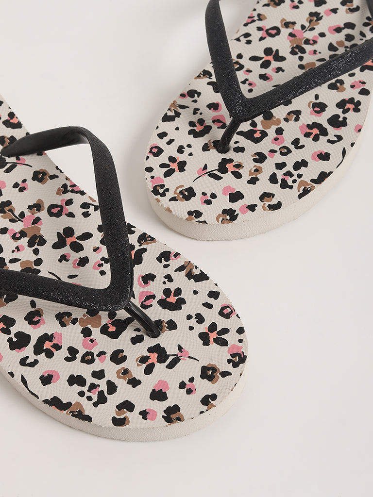 LUNA BLU Pink Floral Flip-Flop