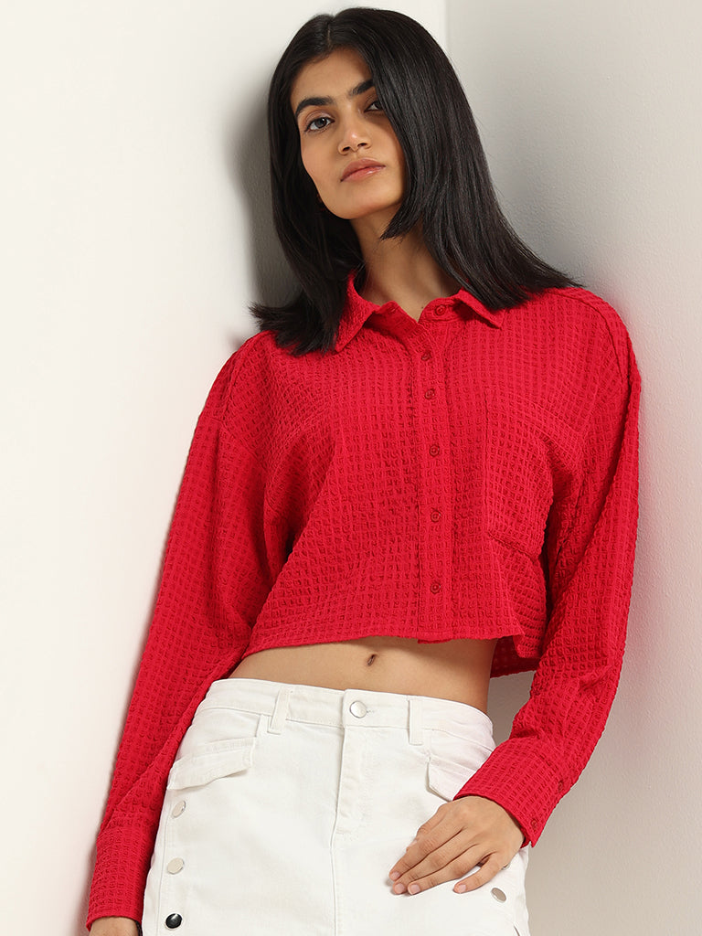 Nuon Red Cotton Crop Shirt