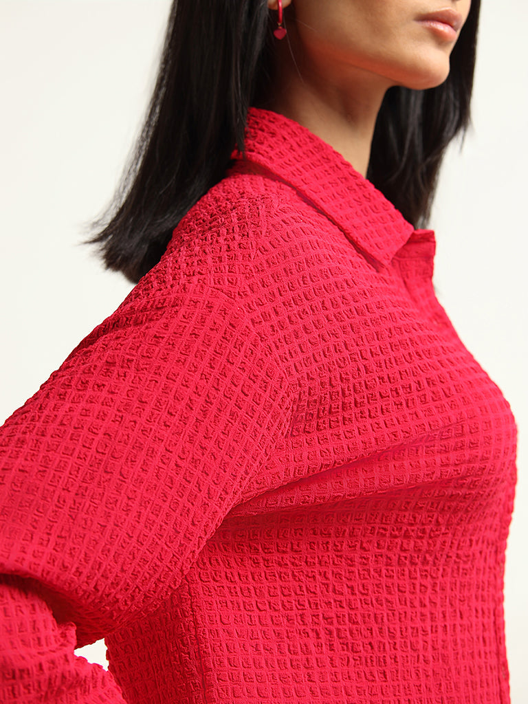 Nuon Red Cotton Crop Shirt