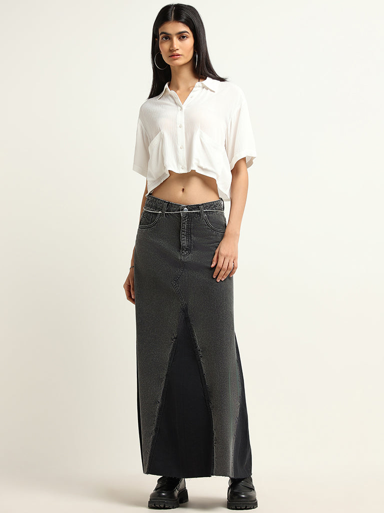 Nuon White Crop Shirt