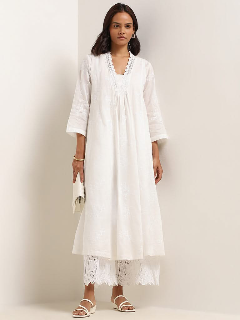 Zuba White Embroidered Lace Hem Cotton Kurta with Camisole