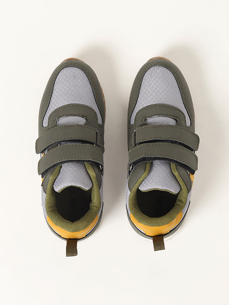 Yellow Green Color-Block Strap-On Jogger Shoes