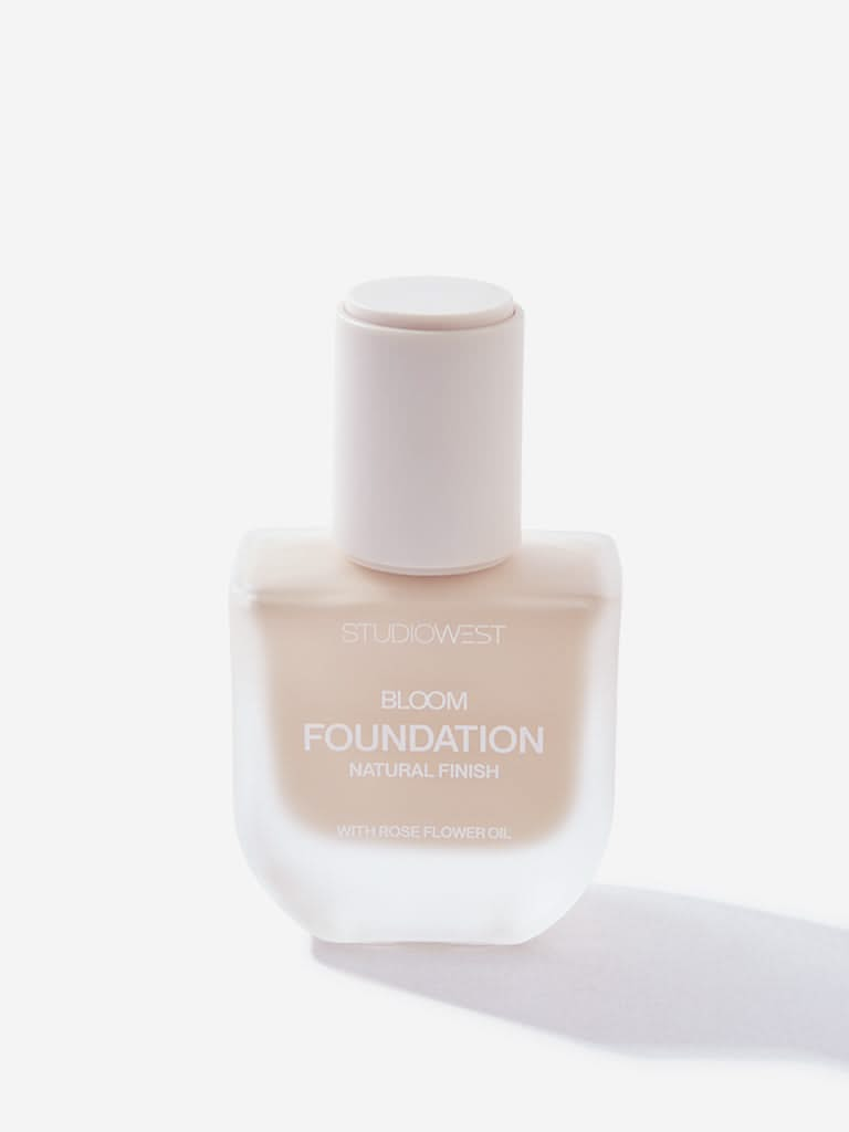 Studiowest Bloom 01 Ivory Foundation - 38 ML