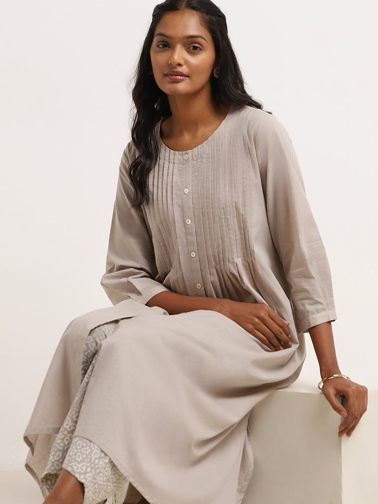 Utsa Grey Pintuck Cotton Buttoned Down Kurta