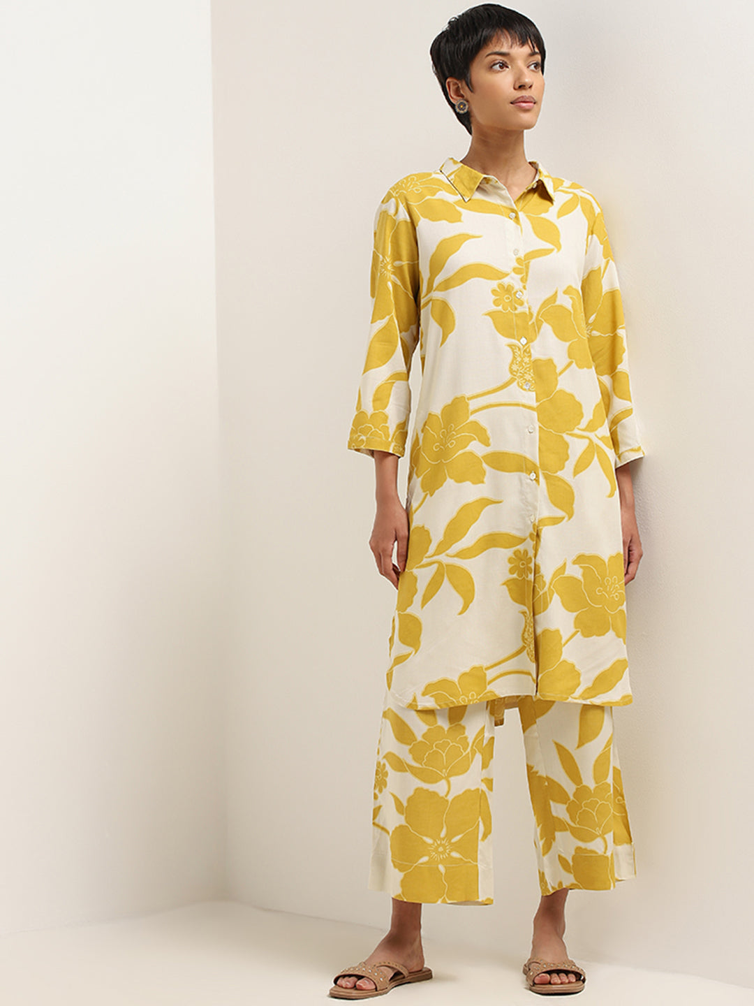 Utsa Yellow Printed Shirt Kurta