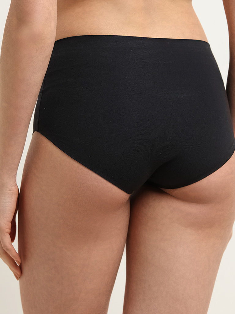 Wunderlove Black Cotton Invisible Full Brief