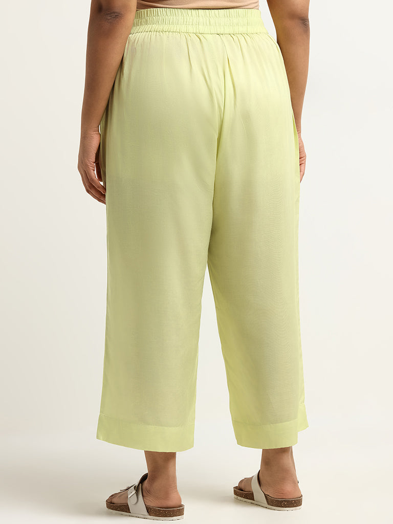 Diza Solid Green Wide-Leg Pants