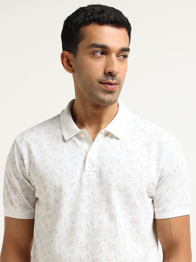 WES Casuals White Printed Cotton Blend Slim Fit Polo T-Shirt