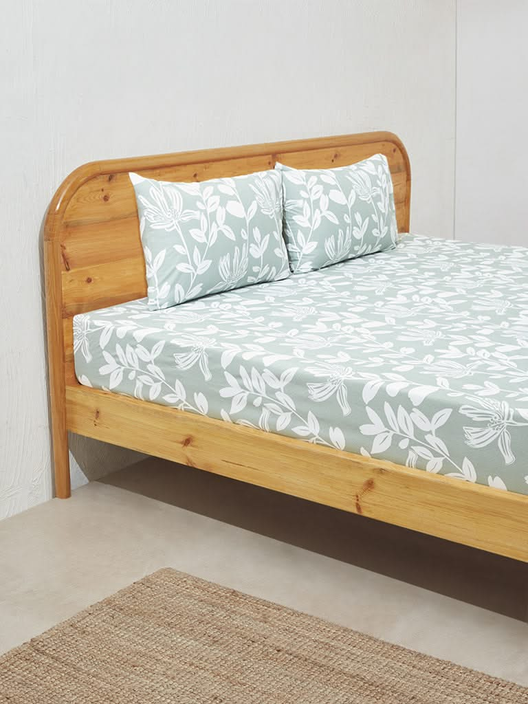 Westside Home Green Leaf Design Double Bed Fitted Sheet and Pillowcase Set