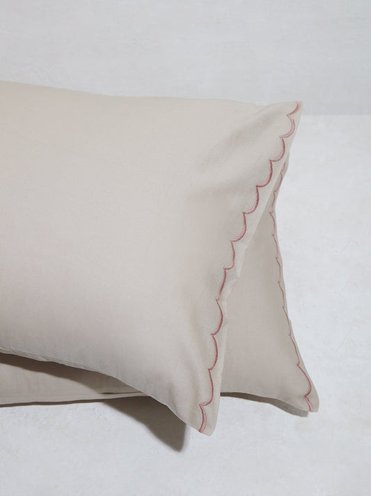 Westside Home Taupe Scallop Design Pillow Cover (Set of 2)