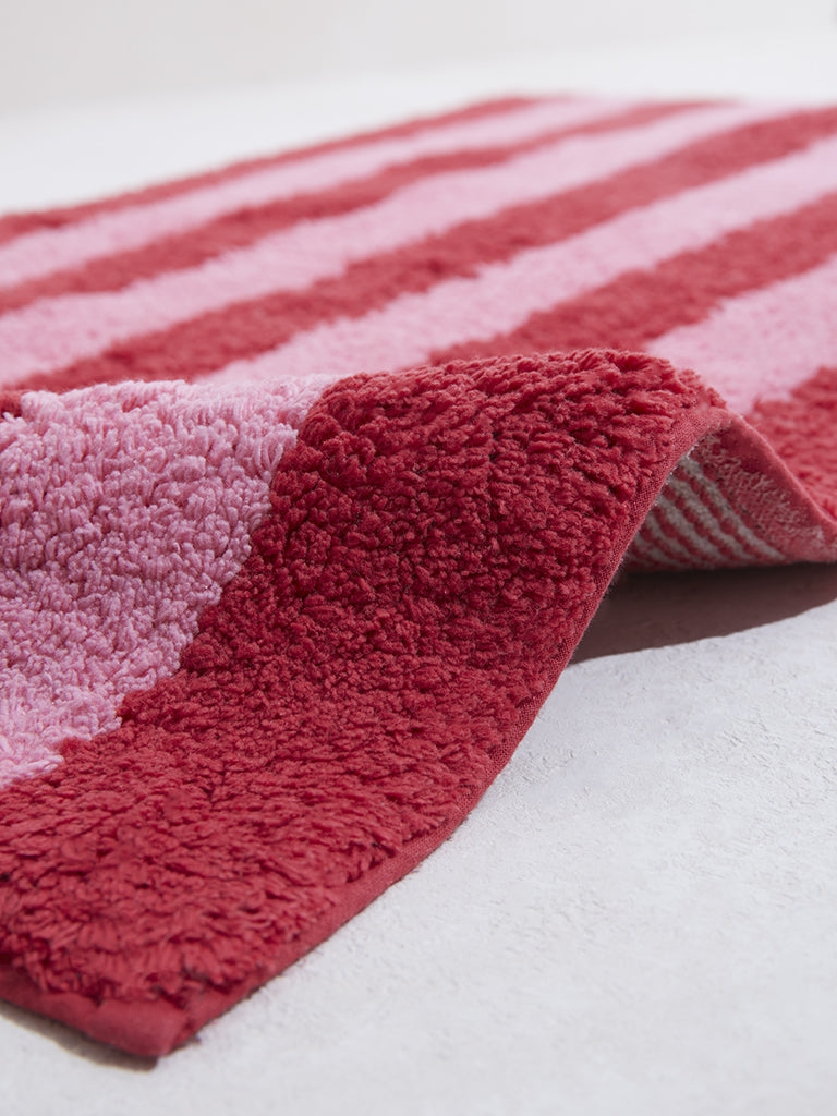 Westside Home Pink Striped Bathmat