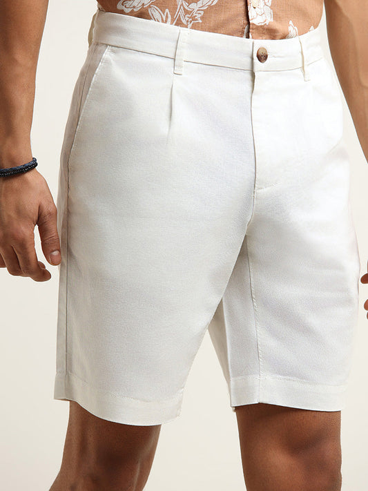 WES Casuals Off-White Relaxed Fit Shorts