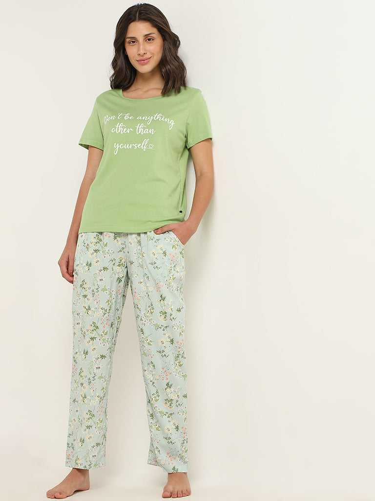 Wunderlove Light Green Floral Cotton Pyjamas