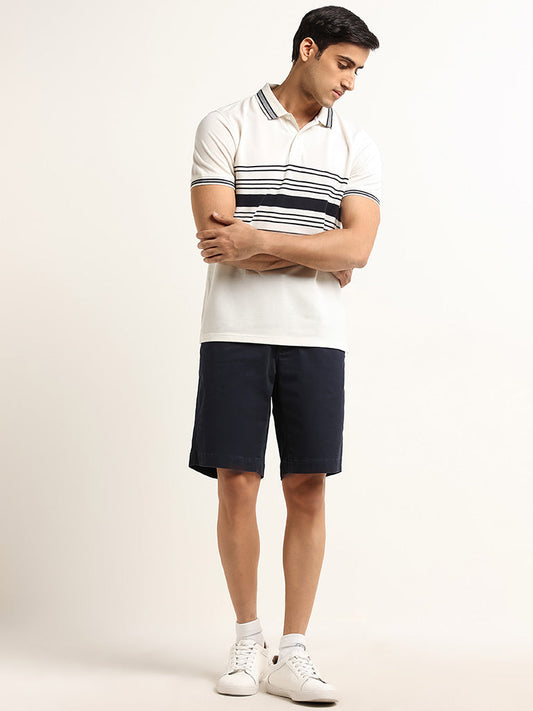 WES Casuals Navy Solid Relaxed Fit Cotton Blend Mid Rise Shorts