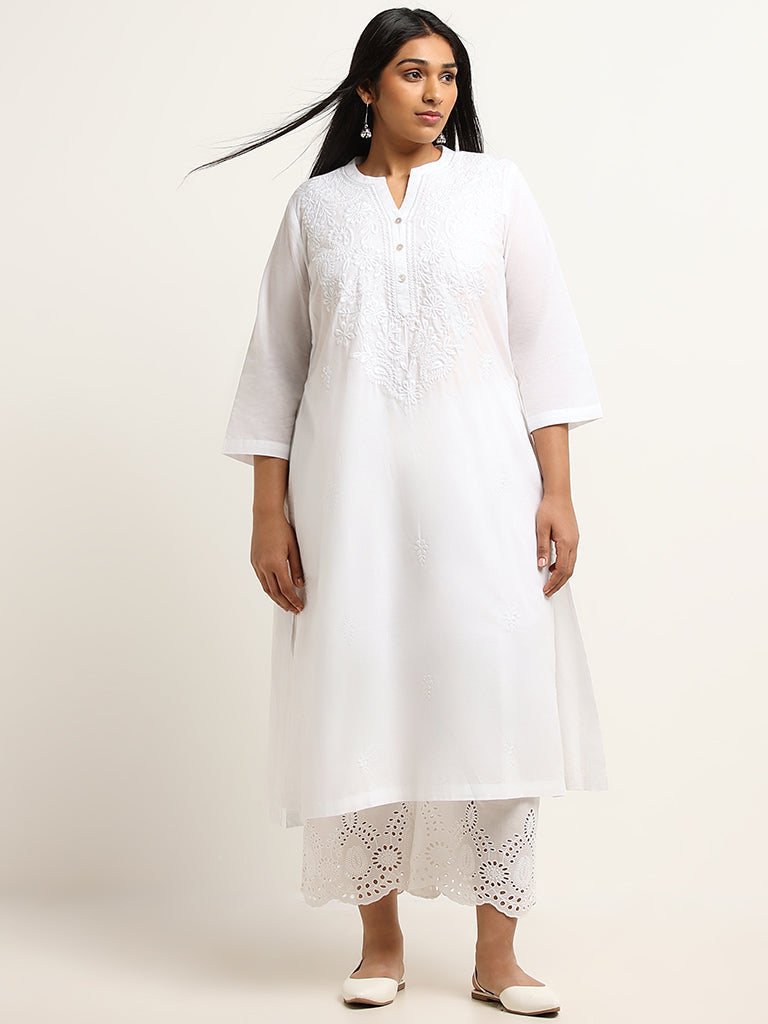 Diza White Straight-Fit Chikankari Cotton Kurta