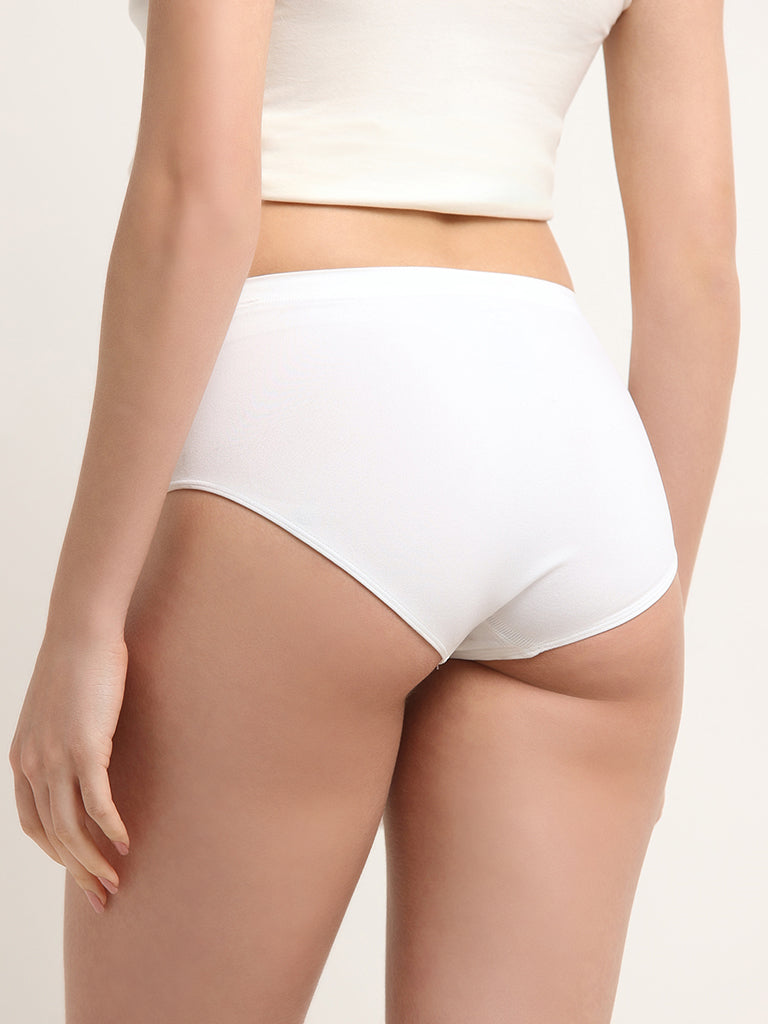 Wunderlove White Full-Leg Brief