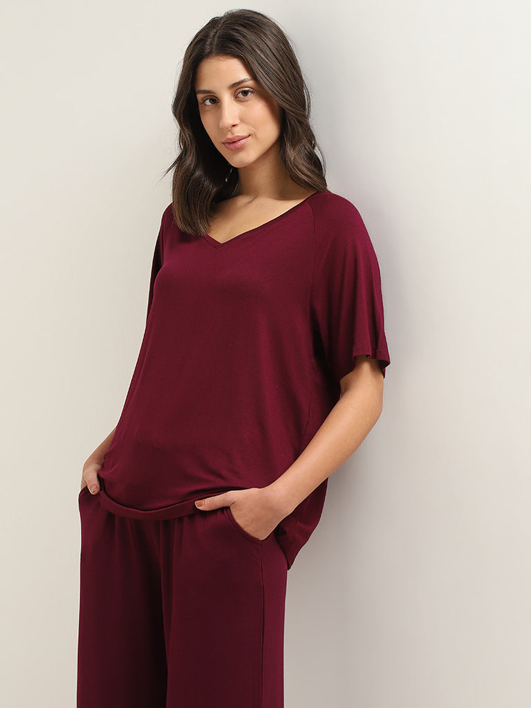 Wunderlove Burgundy V-Neck Supersoft T-Shirt