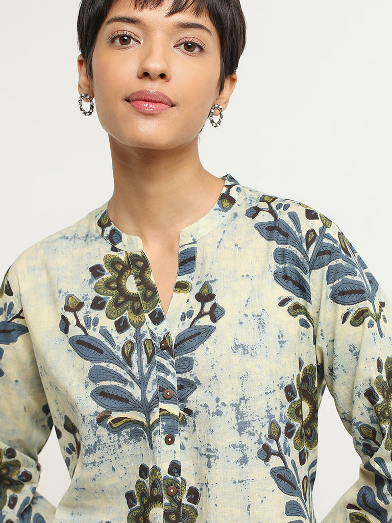 Utsa Indigo Floral Printed Cotton Kurta