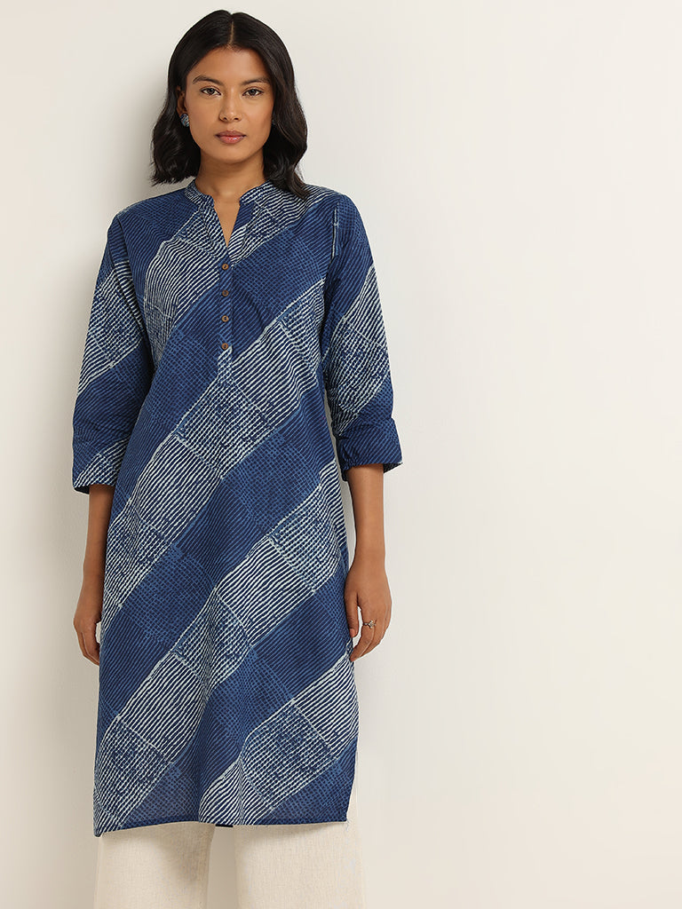 Utsa Indigo Straight Fit Printed Cotton Kurta