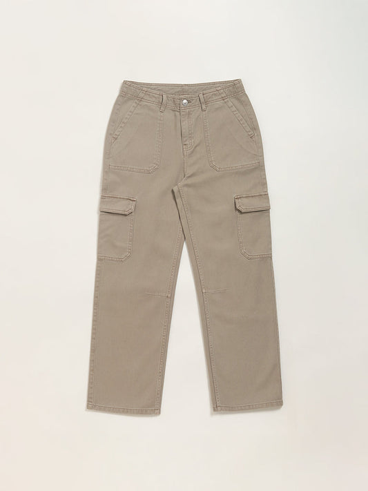 Y&F Kids Beige Solid Mid Rise Cargo Pants