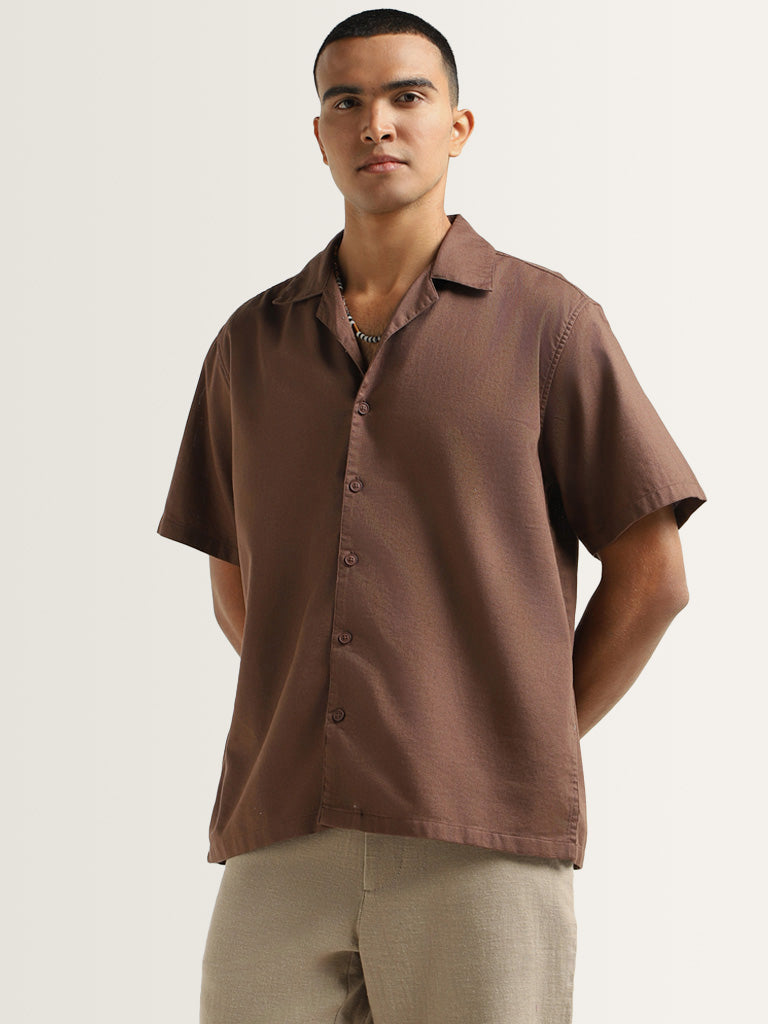 ETA Brown Solid Cotton Relaxed Fit Shirt