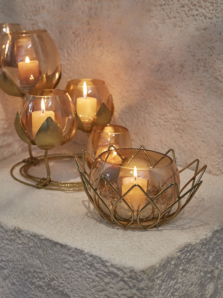 Westside Home Gold Lotus Tealight Candle Stand