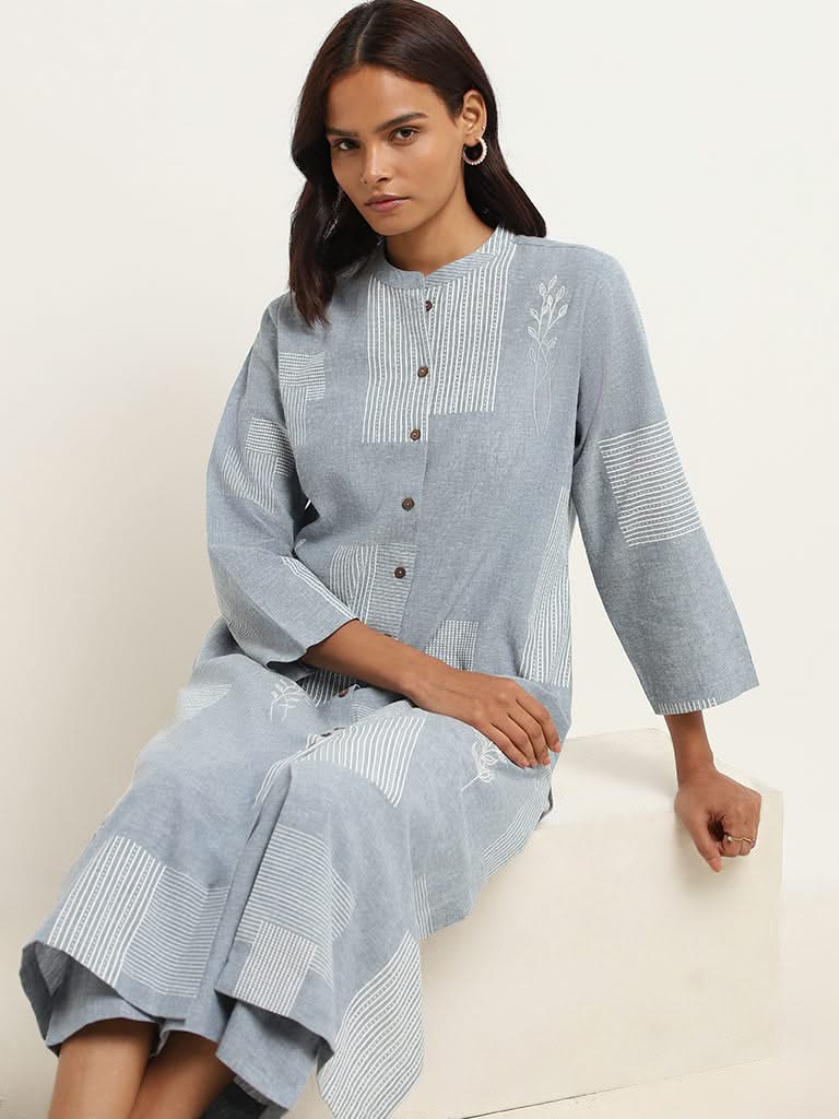 Zuba Blue Embroidered Cotton Buttoned Down Kurta