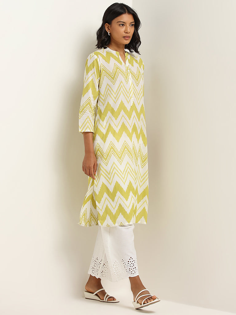 Utsa Green Straight Fit Chevron Print Cotton Kurta