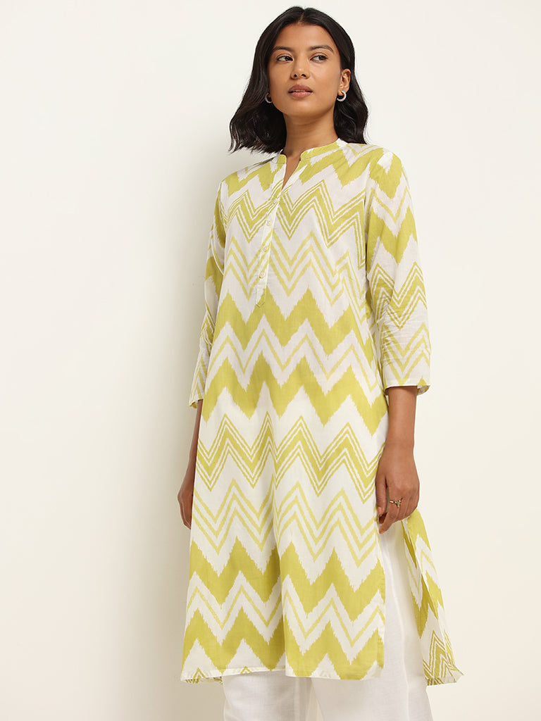 Utsa Green Straight Fit Chevron Print Cotton Kurta