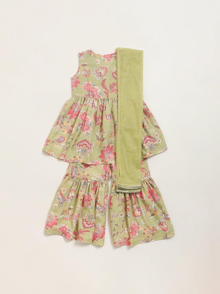 Utsa Kids Green Floral Kurta Set (2 - 8yrs)