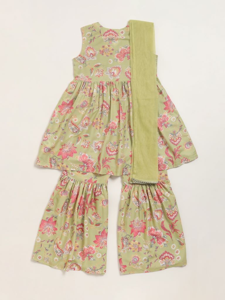 Utsa Kids Green Floral Kurta Set (8 -14yrs)