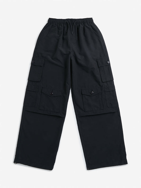 Y&F Kids Black Cargo-Styled Mid Rise Trousers