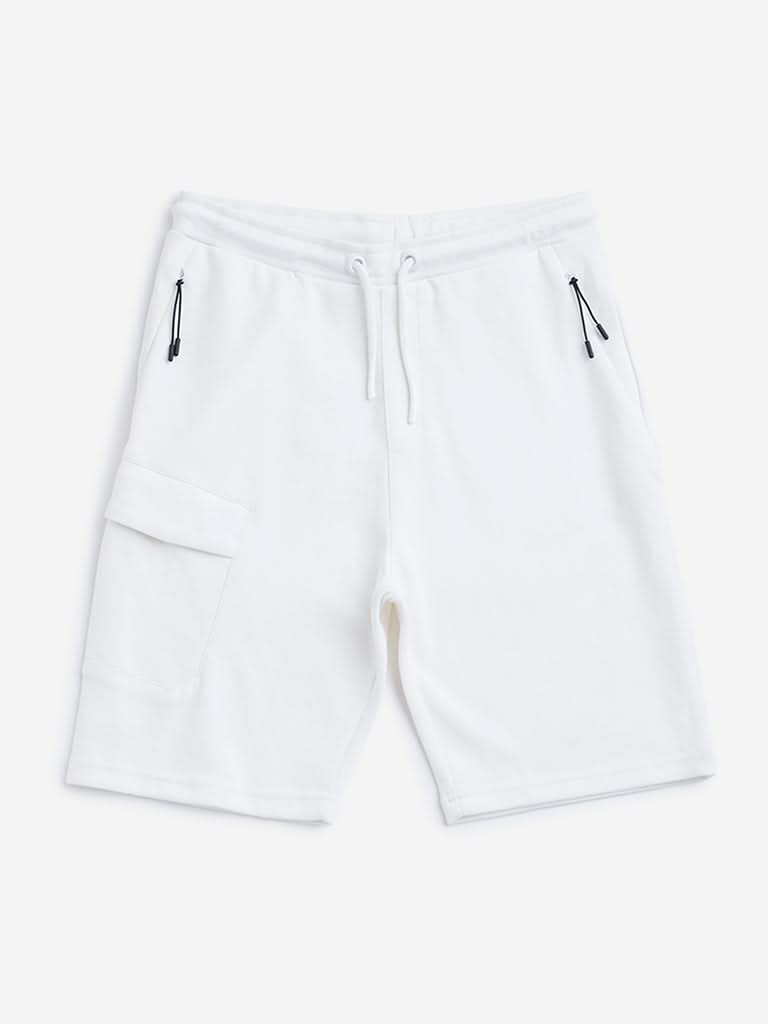 Y&F Kids Off-White Shorts