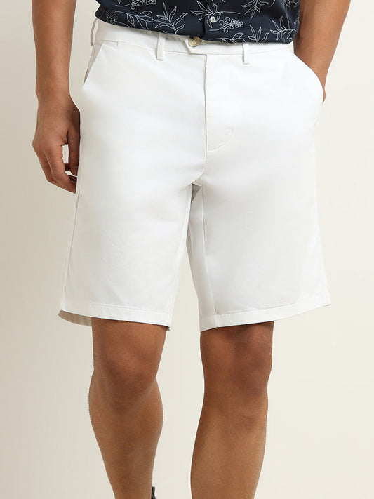 Ascot White Solid Mid Rise Cotton Blend Relaxed Fit Shorts