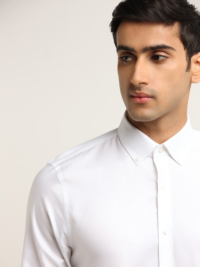 WES Formals Solid White Cotton Slim Fit Shirt