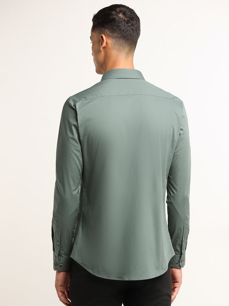 WES Formals Green Solid Cotton Blend Ultra Slim Fit Shirt