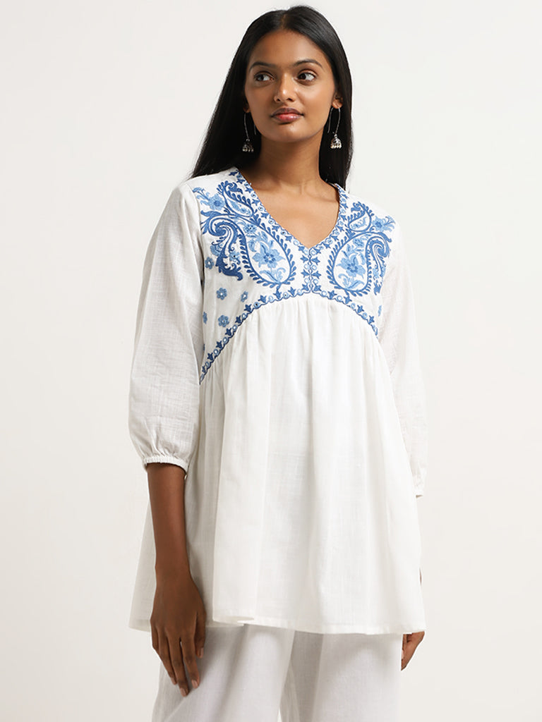 Utsa White Paisley Embroidered Cotton Straight Kurti