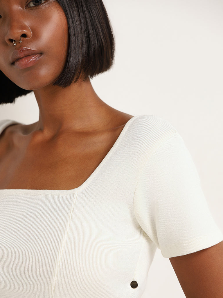 Nuon White Ribbed Crop Top