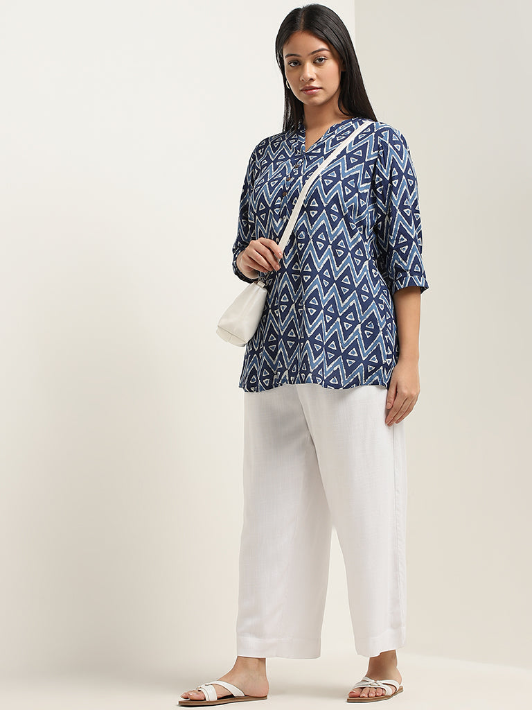 Diza Indigo Geometrical Design Straight Kurti