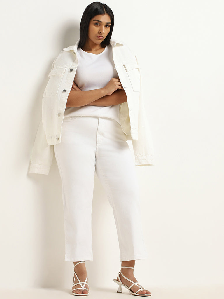 Gia White Mid Rise Straight Fit Jeans