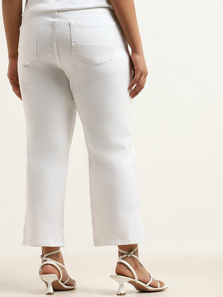 Gia White Mid Rise Straight Fit Jeans