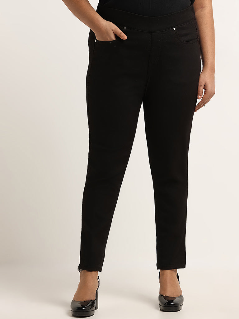 Gia Black Slim Fit Mid Rise Jeggings