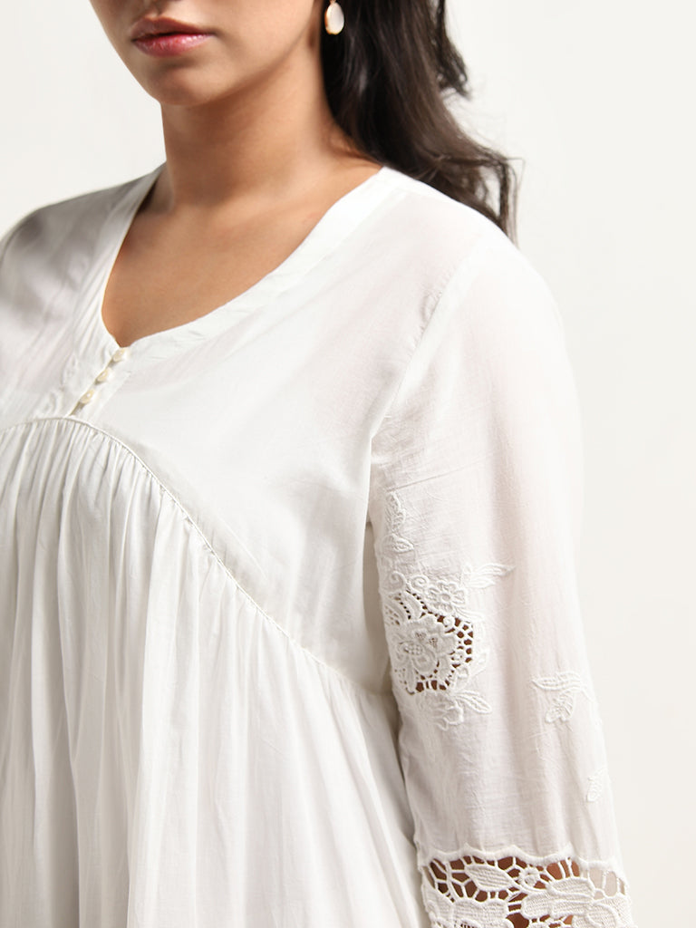 Diza White Floral Embroidered Fit-and-Flare Cotton Kurta