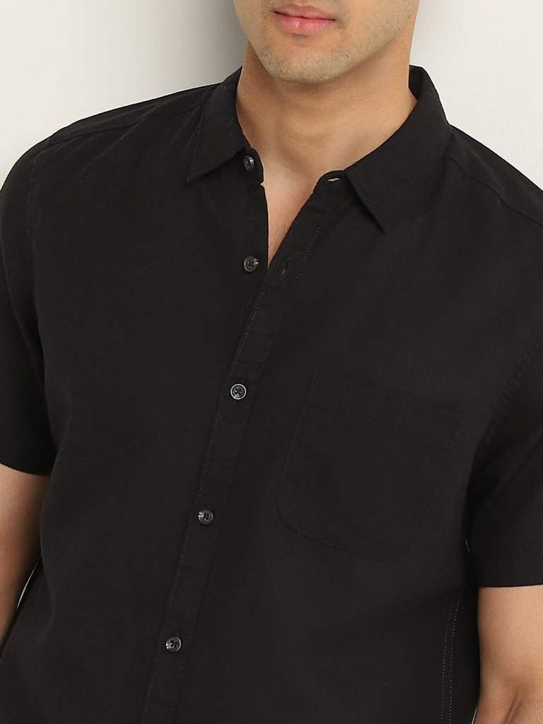 WES Casuals Black Solid Blended Linen Slim Fit Shirt