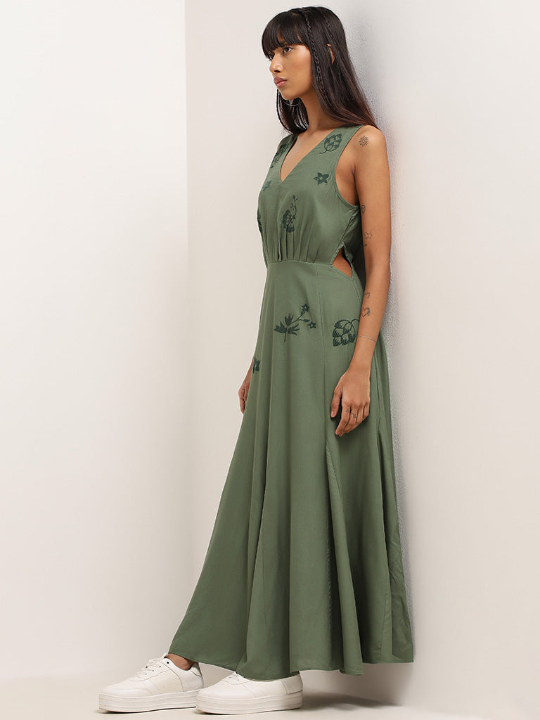 Bombay Paisley Green Embroidered Cotton Maxi Dress