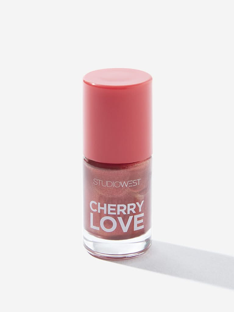 Studiowest Red Shine Cherry Love R-01 Fire Nail Polish - 6 ml