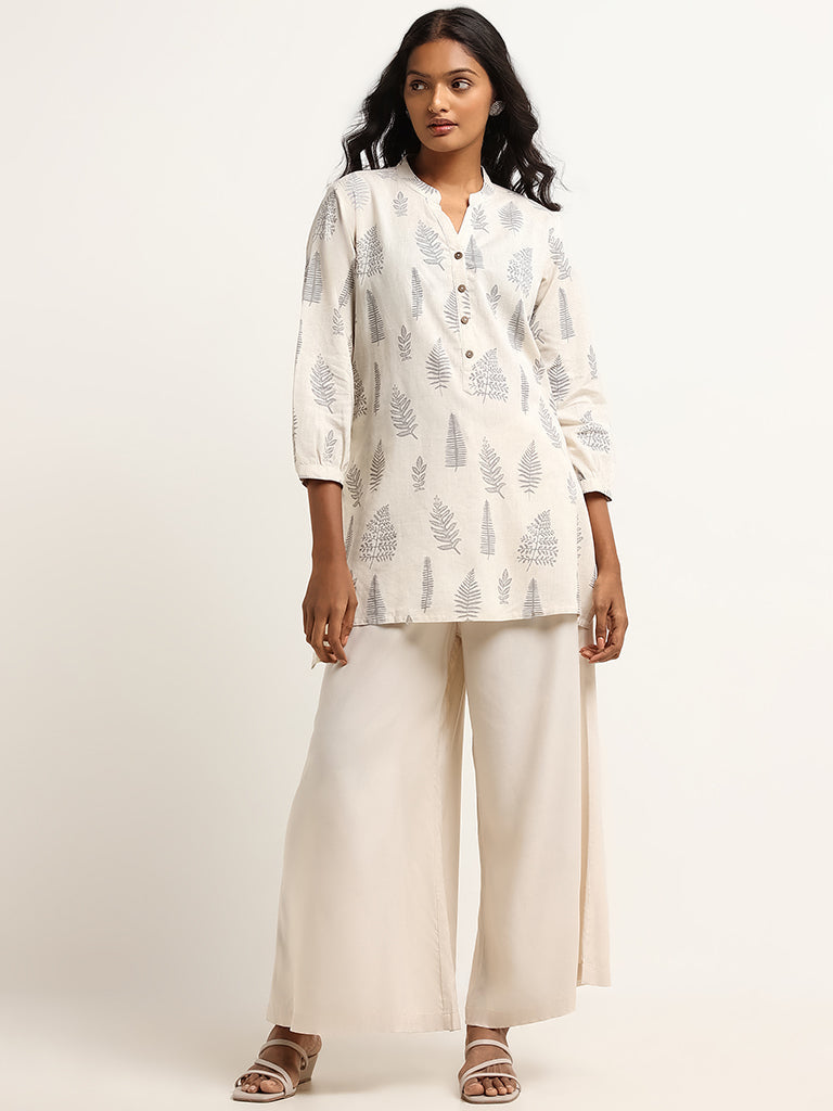 Utsa Off-White Straight Fit Leaf Print Cotton Kurti