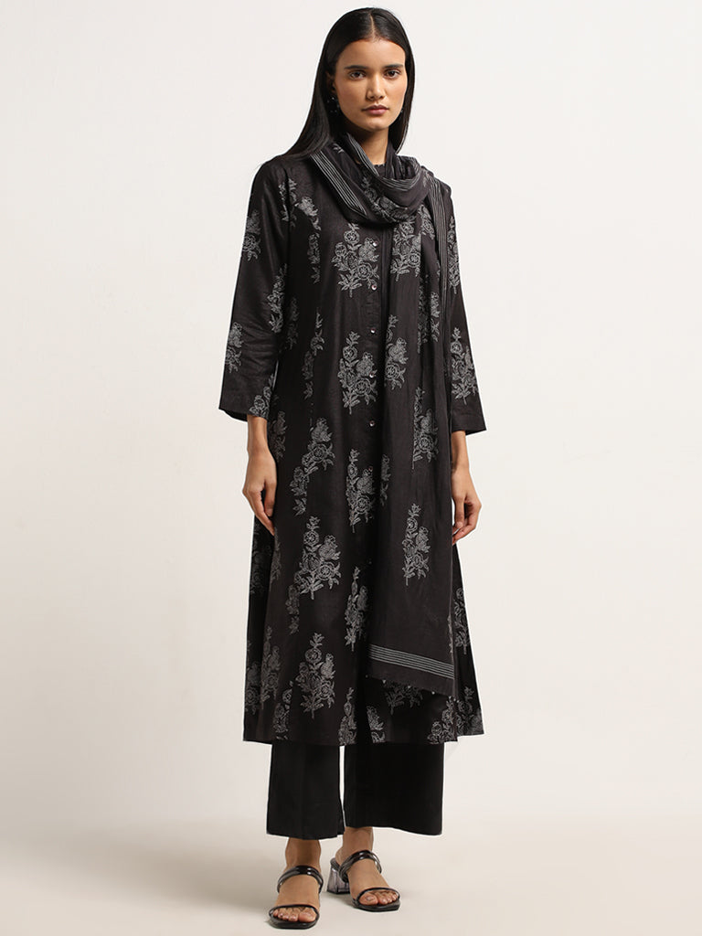 Zuba Black Anar Printed Cotton Dupatta