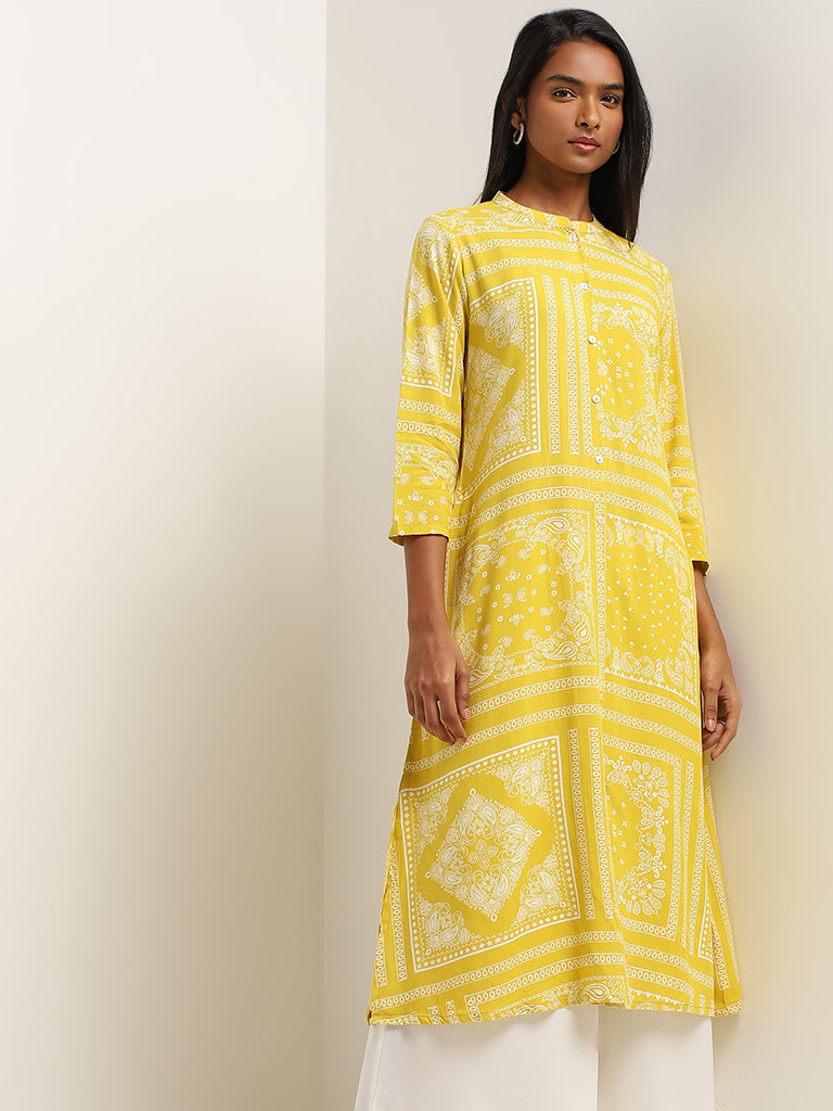 Utsa Yellow Printed Straight Fit Kurta