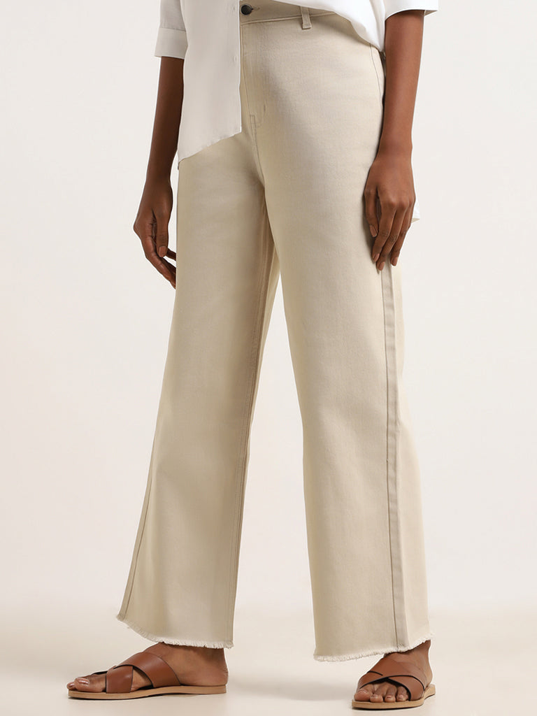 LOV Cream Straight- Fit Mid Rise Jeans